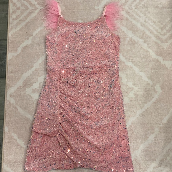 Zunie Other - Zunie Pink Sequin Dress with Feather Detail Size 14